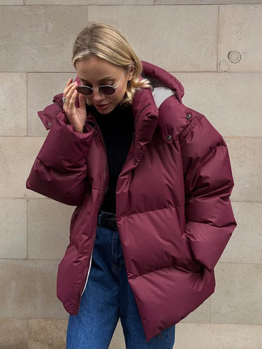 W&W Mode | Modische kurze Damenjacke mit Kapuze und wattierter Baumwollfütterung