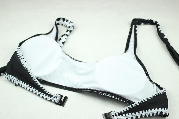 W&W Mode - Schwarz-Weißer Bandeau-Bikini