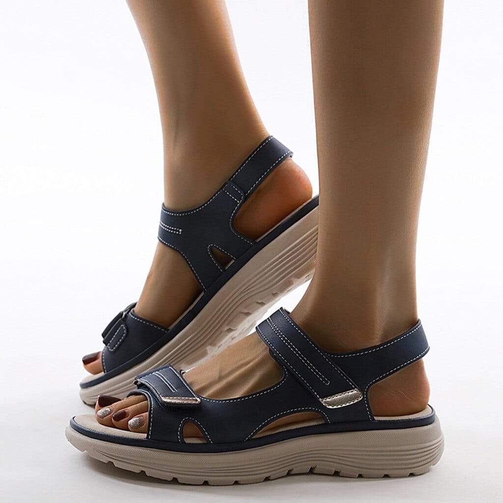 W&W Mode Damen Komfort-Sandalen mit verstellbaren Riemen und Profilsohle